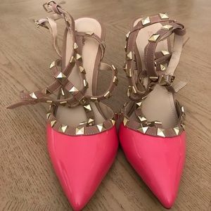 BCBGeneration Darron Studded Pump Sz 8.5